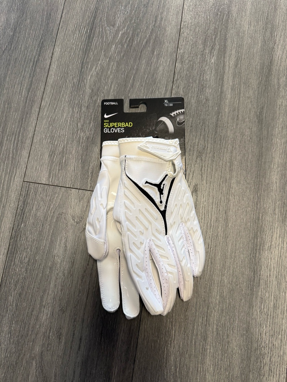 Nike Jordan Superbad 6.0 Football Gloves White Black Magnigrip DX4476-102 New XL